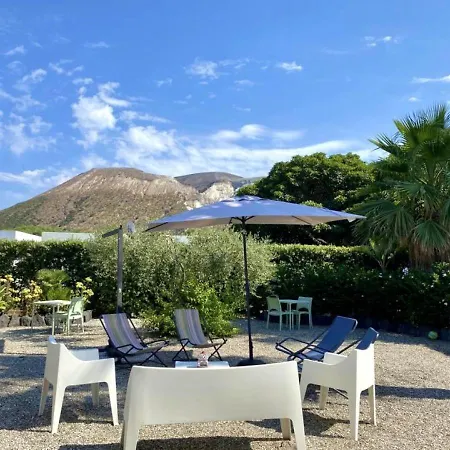 Dolcevita In Vulcano *